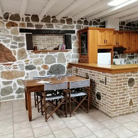 Athina Ecofarm Apartment Epidaurus Bilik gambar