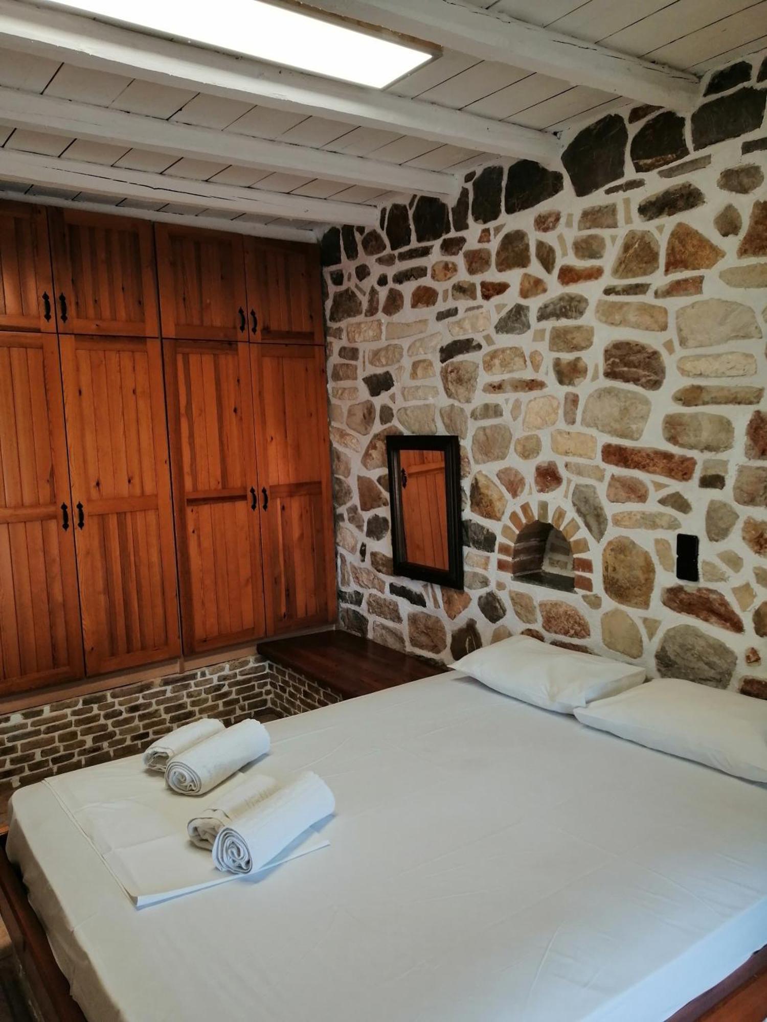 Athina Ecofarm Apartment Epidaurus Bilik gambar
